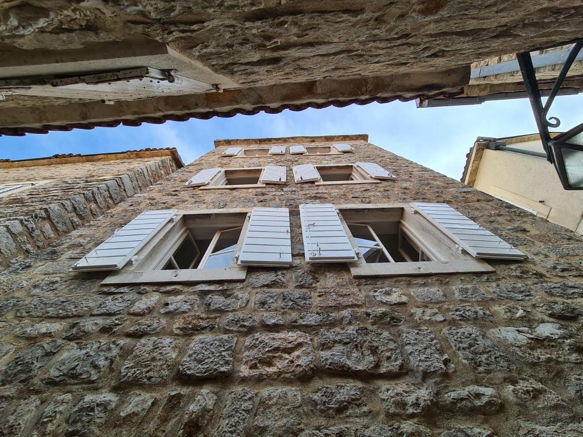 Beatrix Suites Budva Bagian luar foto