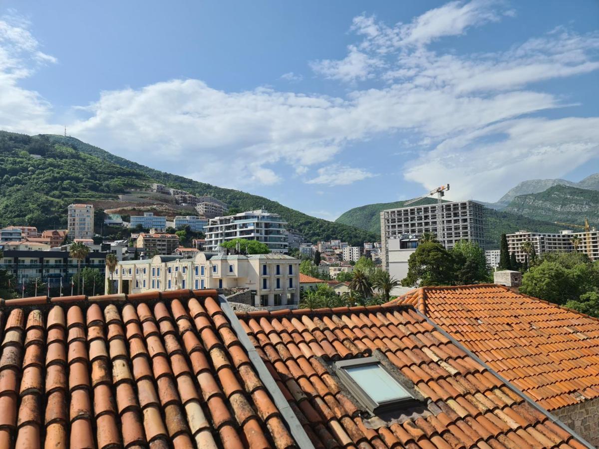 Beatrix Suites Budva Bagian luar foto
