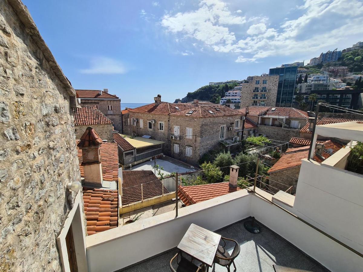 Beatrix Suites Budva Bagian luar foto