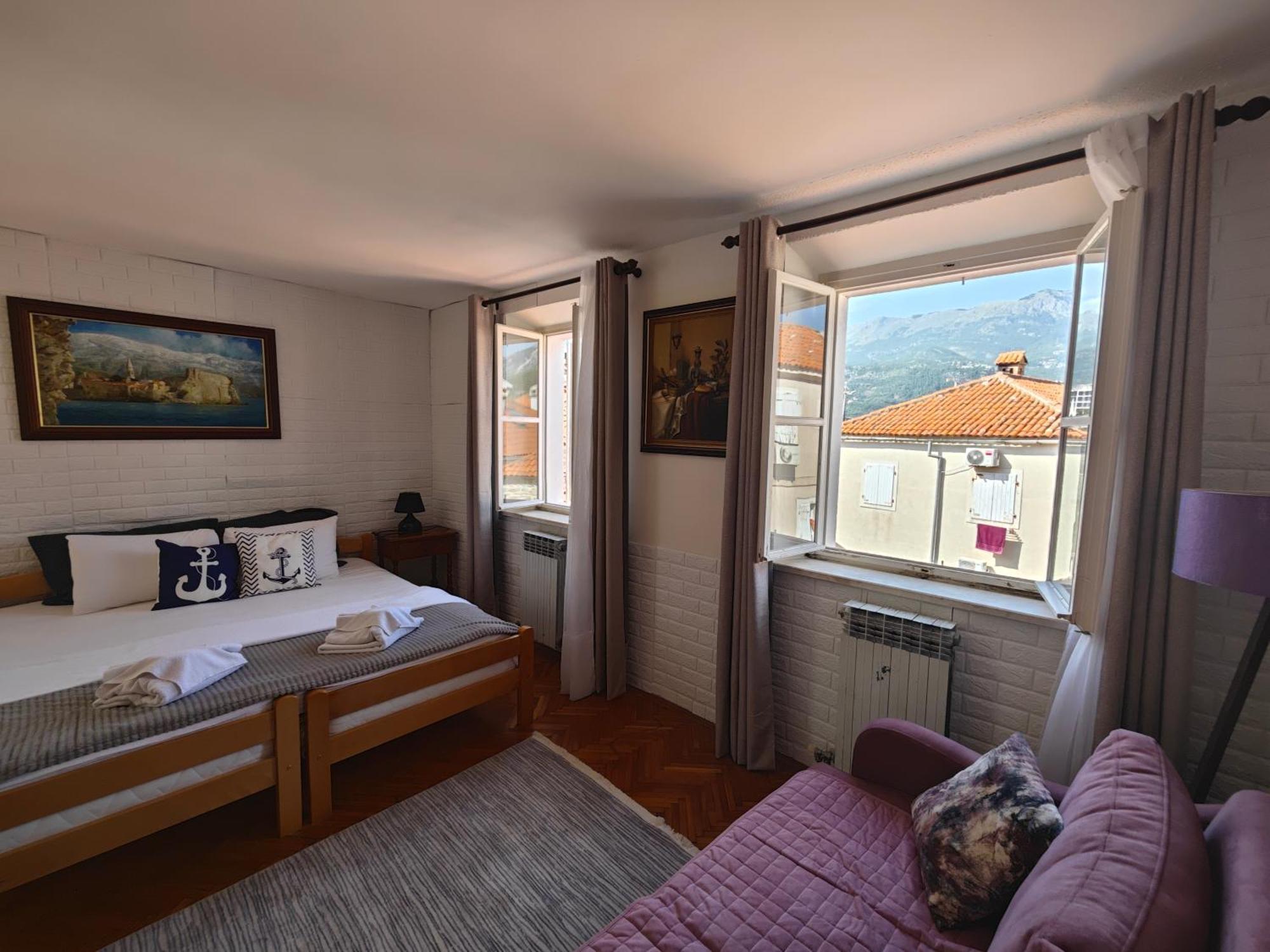 Beatrix Suites Budva Bagian luar foto
