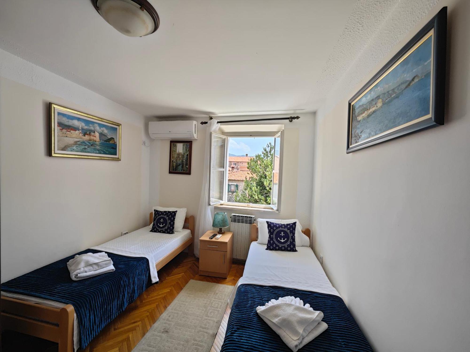 Beatrix Suites Budva Bagian luar foto