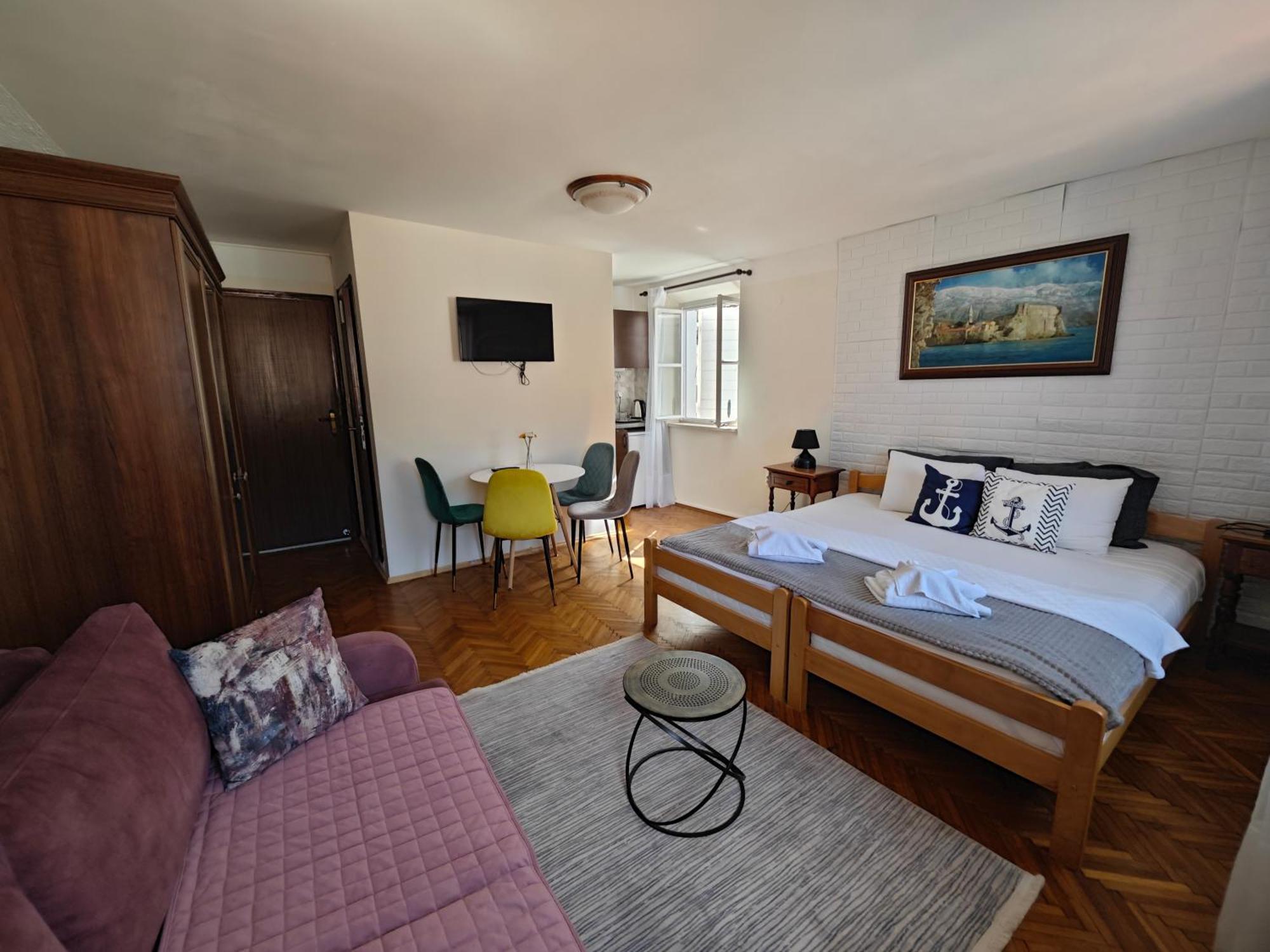 Beatrix Suites Budva Bagian luar foto