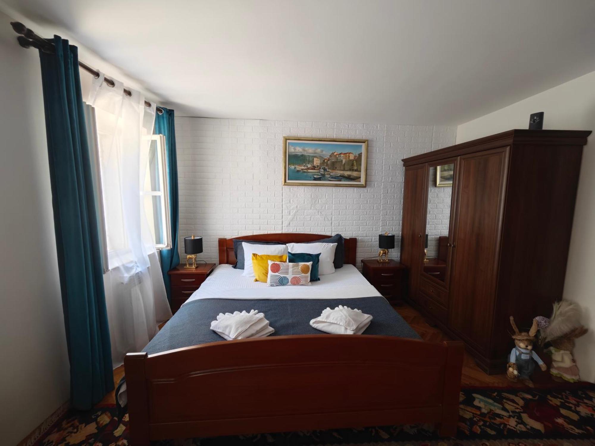 Beatrix Suites Budva Bagian luar foto