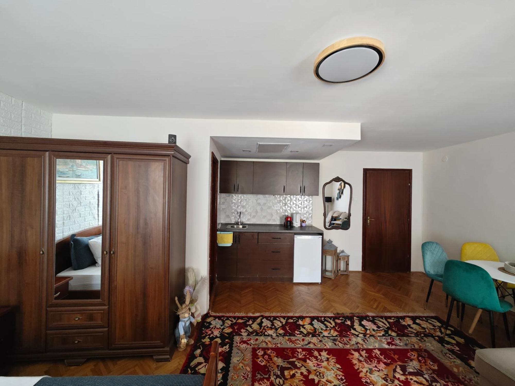 Beatrix Suites Budva Bagian luar foto